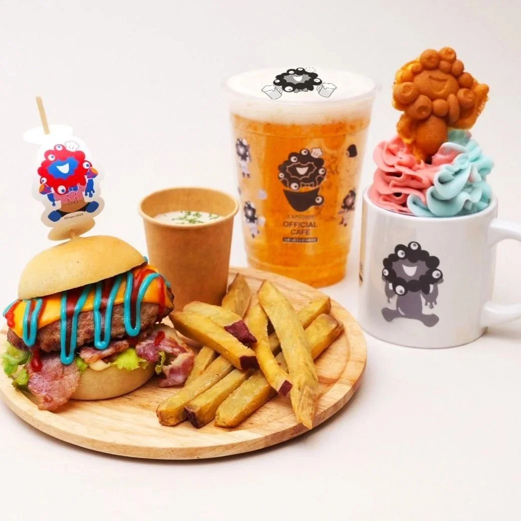 プレートAのミャクミャクおいもバーガープレートの実物写真